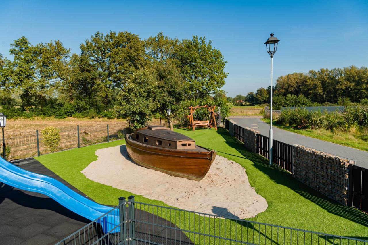 Ferienpark Harkebruegge Haus Juist Barssel  المظهر الخارجي الصورة