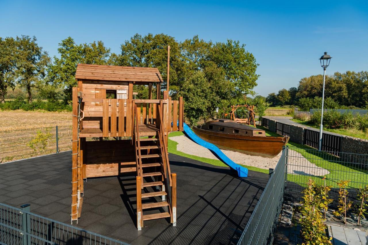 Ferienpark Harkebruegge Haus Juist Barssel  المظهر الخارجي الصورة